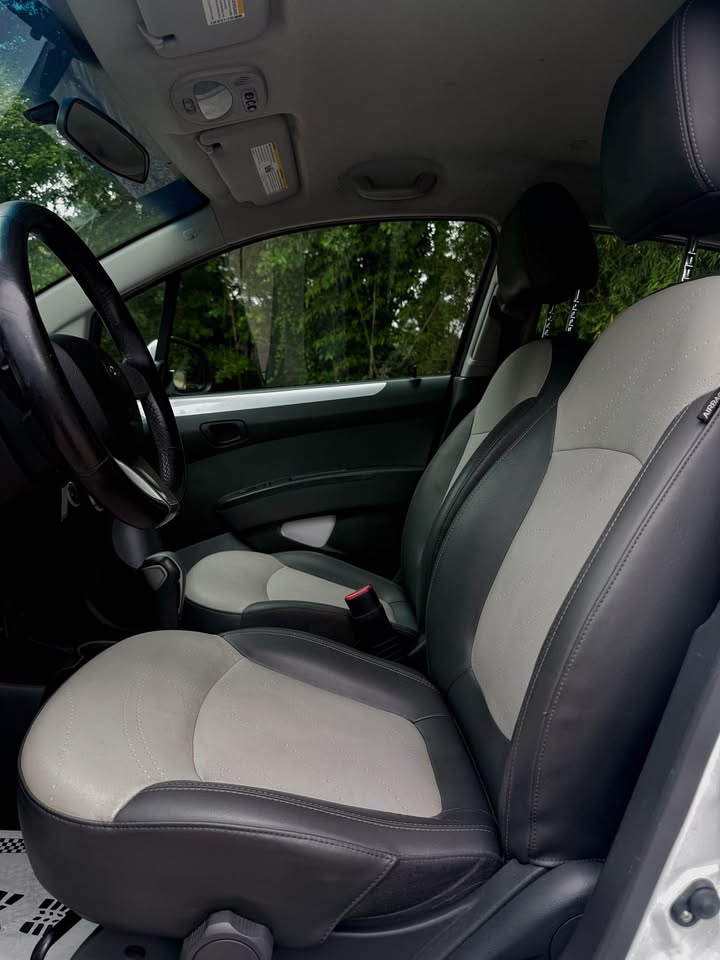 2015 Chevrolet Spark 2LT - Photo 9