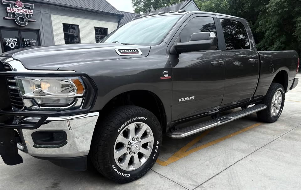 2020 RAM 2500 Big Horn 4X4 Crew Cab SWB's photo
