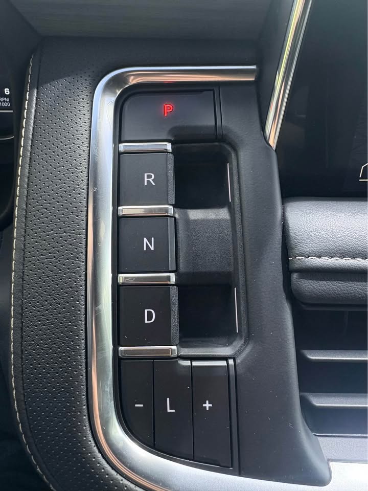 2022 GMC Yukon SLT - Photo 12
