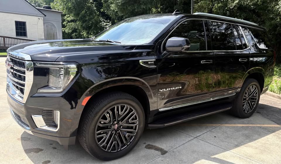 2022 GMC Yukon 2WD SLT's photo