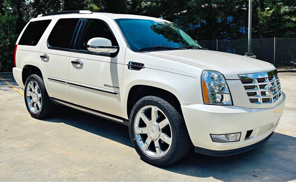 2011 Cadillac Escalade