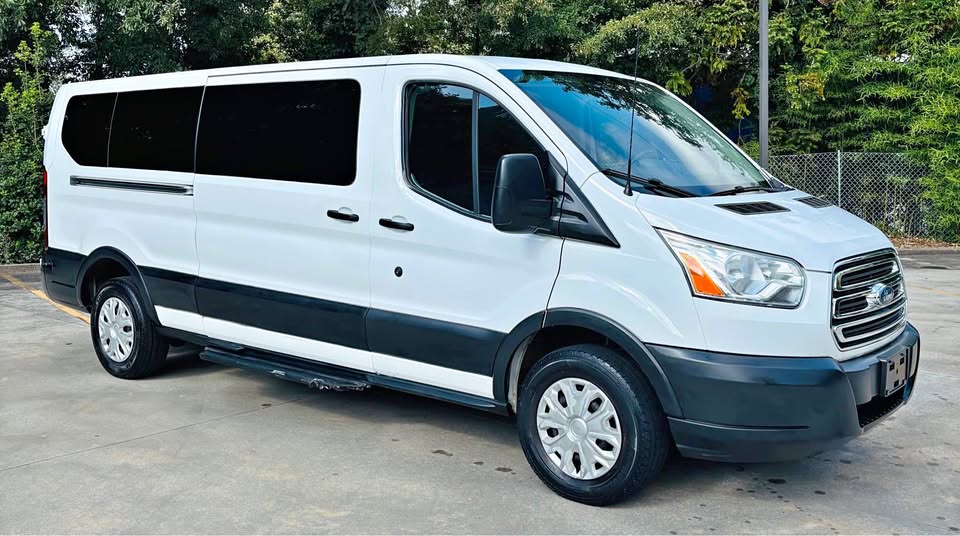 2017 Ford Transit Wagon